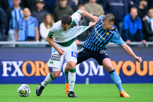 Varbergs Robin Tranberg och Djurgårdens Rasmus Schuller