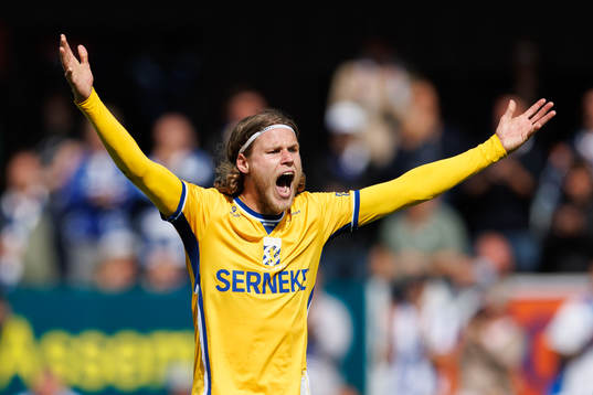 IFK Göteborgs Gustaf Norlin reagerar