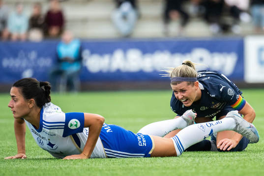 FC Rosengårds Olivia Schough har ont