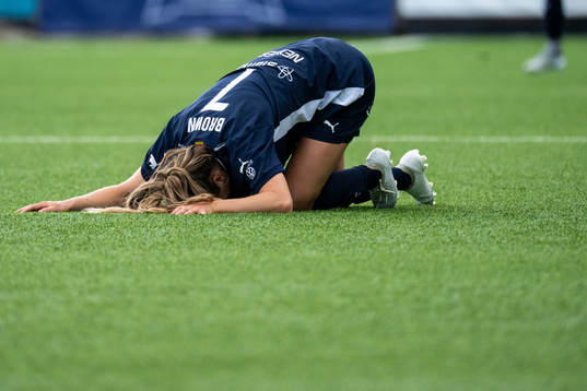 FC Rosengårds Fiona Brown har ont