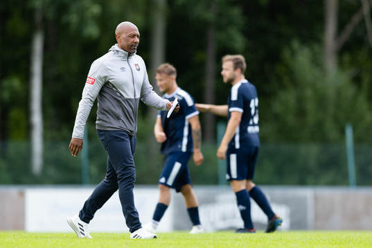 Örgrytes tränare Jeffrey Aubynn