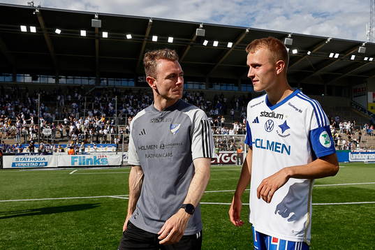IFK Norrköpings fystränare Jamie Steel och Victor Stange