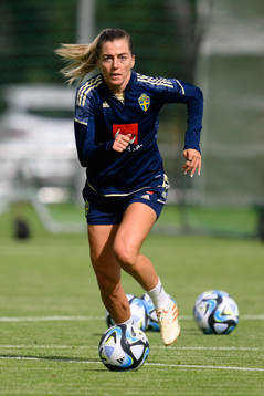 Linda Sembrant at a training session with the Swedish