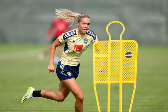 Hanna Lundkvist at a training session with the Swedish
