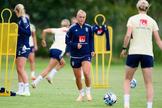 Hanna Bennison at a training session with the Swedish
