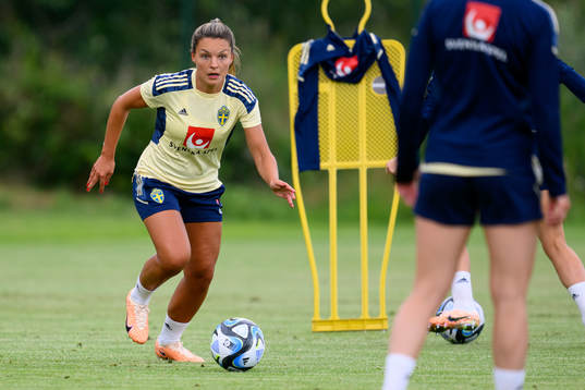 Johanna Rytting Kaneryd at a training session with the