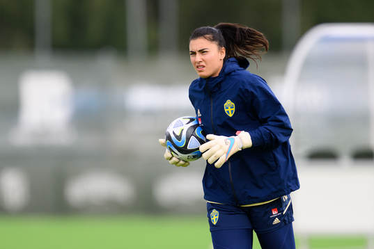 Goalkeeper Zećira Musovic at a training session with the