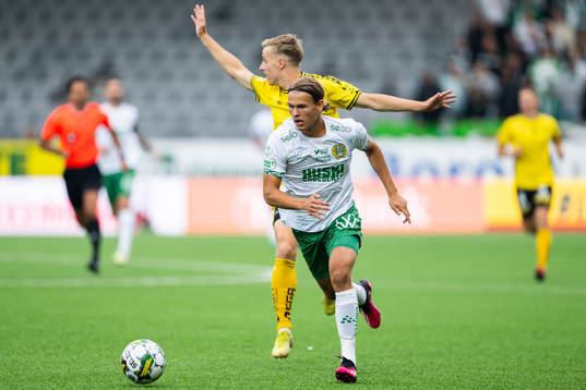 Hammarbys Markus Karlsson och Elfsborgs Jeppe Møldrup