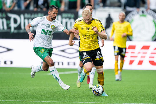 Hammarbys Nahir Besara och Elfsborgs Sveinn Guðjohnsen