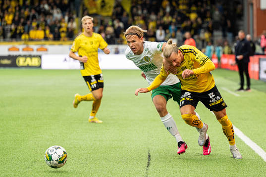 Hammarbys Markus Karlsson och Elfsborgs Niklas Hult
