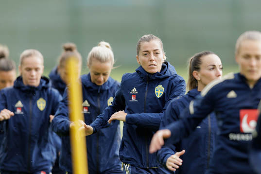 Linda Sembrant at a training session with the Swedish