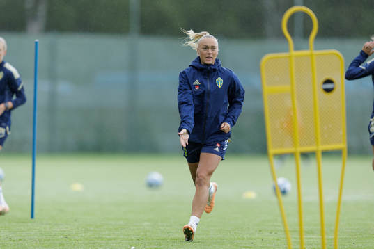 Hanna Bennison at a training session with the Swedish