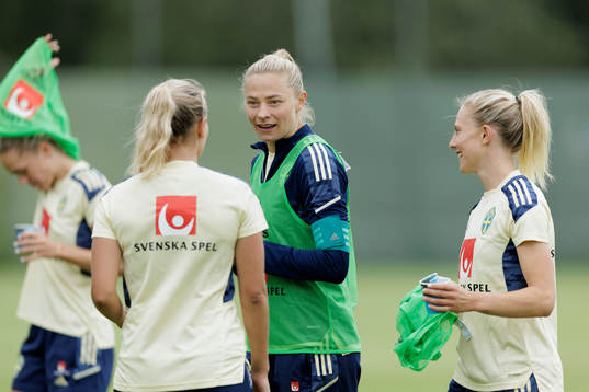 Fridolina Rolfö at a training session with the Swedish