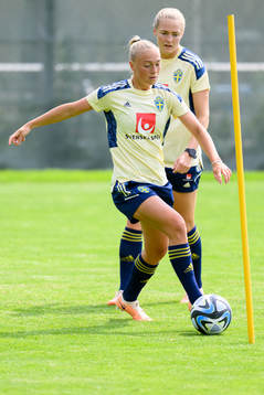 Hanna Bennison at a training session with the Swedish