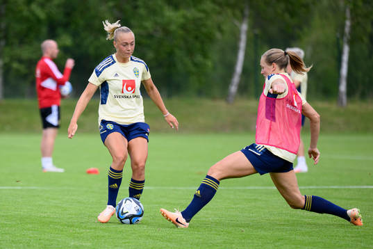 Hanna Bennison at a training session with the Swedish