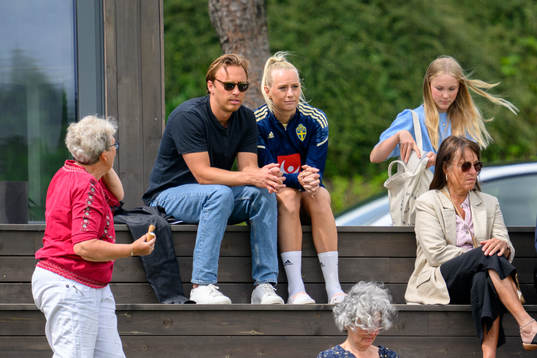 Stina Blackstenius with boyfriend Erik Sundvall at a