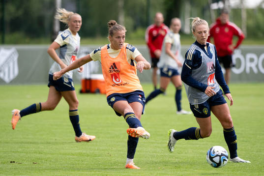 Filippa Angeldahl and Rebecka Blomqvist