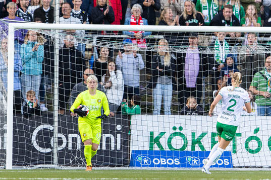 Hammarbys målvakt Moa Edrud