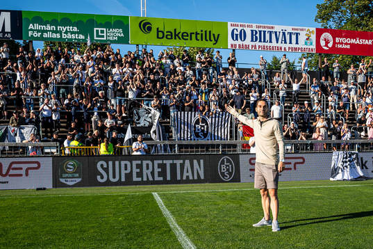 Landskronas Alexander Tkacz tackas av