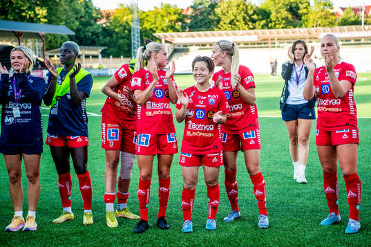 Linköpings spelare jublar