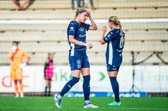 FC Rosengårds Olivia Schough deppar