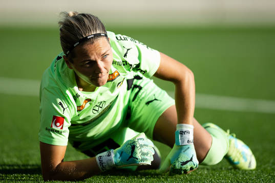 Häckens målvakt Jennifer Falk