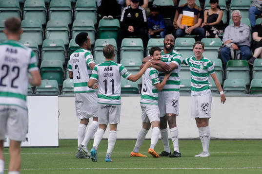 Västerås SKs Jabir Abdihakim Ali jublar