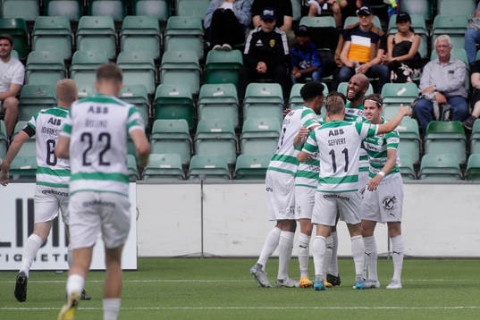Västerås SKs Jabir Abdihakim Ali jublar