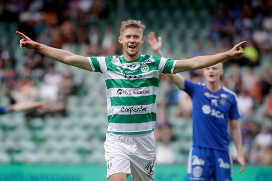 Västerås SKs Patric Åslund jublar