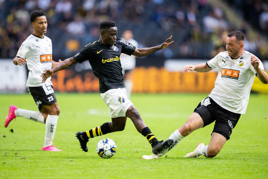 AIKs Erick Otieno och Häckens Even Hovland