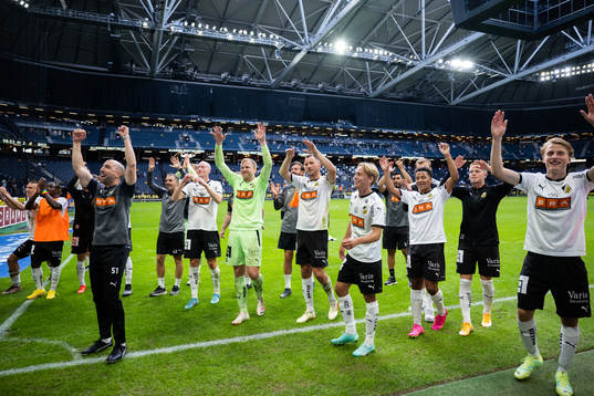 Bläddra bland fler bilder av Fotboll, Allsvenskan, AIK - Häcken
