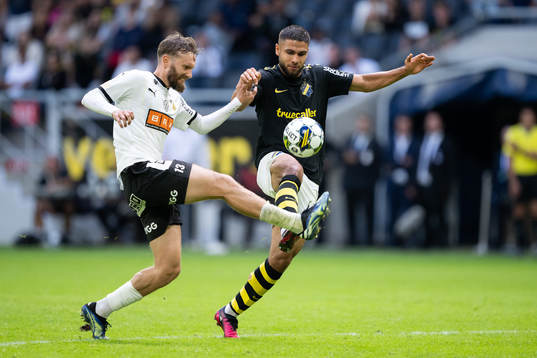 Häckens Simon Sandberg och Omar Faraj