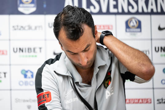 Brommapojkarnas assisterande tränare Andreas Engelmark på