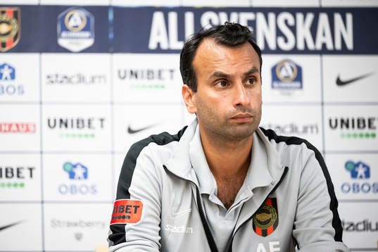 Brommapojkarnas assisterande tränare Andreas Engelmark på