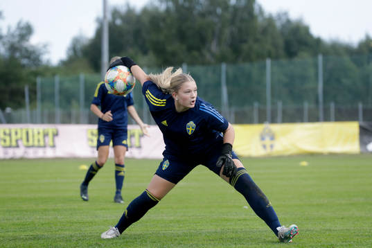 Izabelle Bardosen