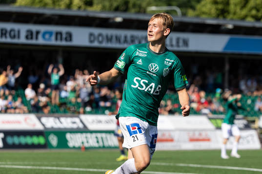 Brages Henry Sletsjøe jublar