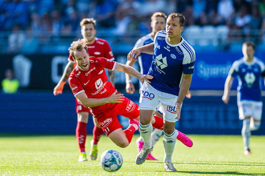 Bläddra bland fler bilder av Football, Eliteserien, Molde - Brann