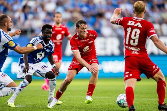 Eric Kitolano of Molde and Jonas Torsvik of Brann