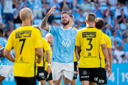 Bläddra bland fler bilder av Fotboll, Allsvenskan, Malmö FF - Mjällby