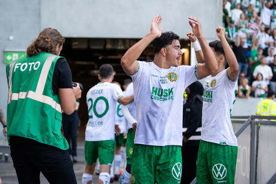 Hammarbys Jusef Erabi jublar
