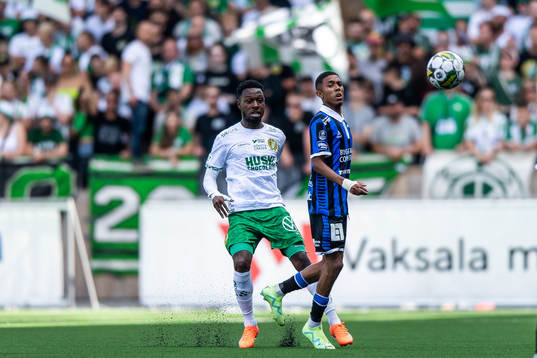 Hammarbys Shaquille Pinas och Sirius Tashreeq Matthews