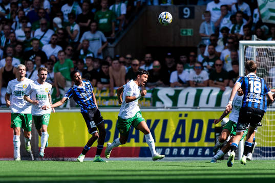 Sirius Tashreeq Matthews och Hammarbys Alper Demirol