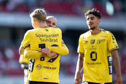 Elfsborgs Niklas Hult jublar