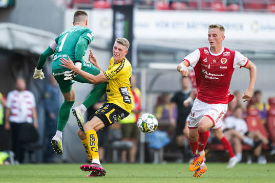 Kalmars målvakt Ricardo Friedrich och Elfsborgs Alexander