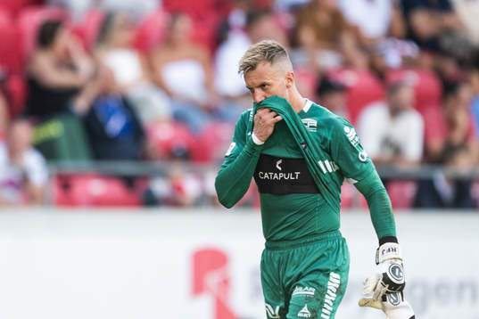 Kalmars målvakt Ricardo Friedrich deppar