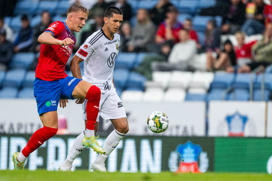 Helsingborgs Casper Widell och Östersunds Sadmir Zekovic