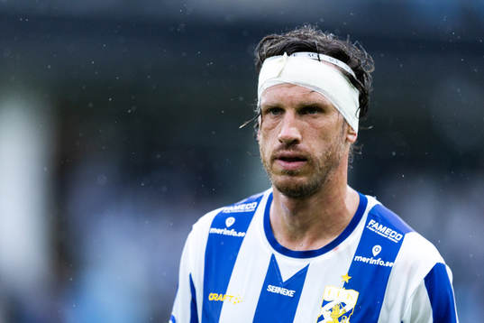 IFK Göteborgs Gustav Svensson deppar