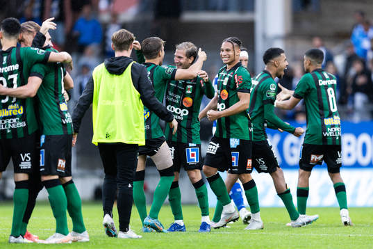 Varbergs spelare jublar
