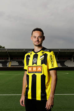Häckens nyförvärv Amor Layouni