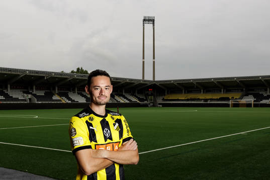 Häckens nyförvärv Amor Layouni